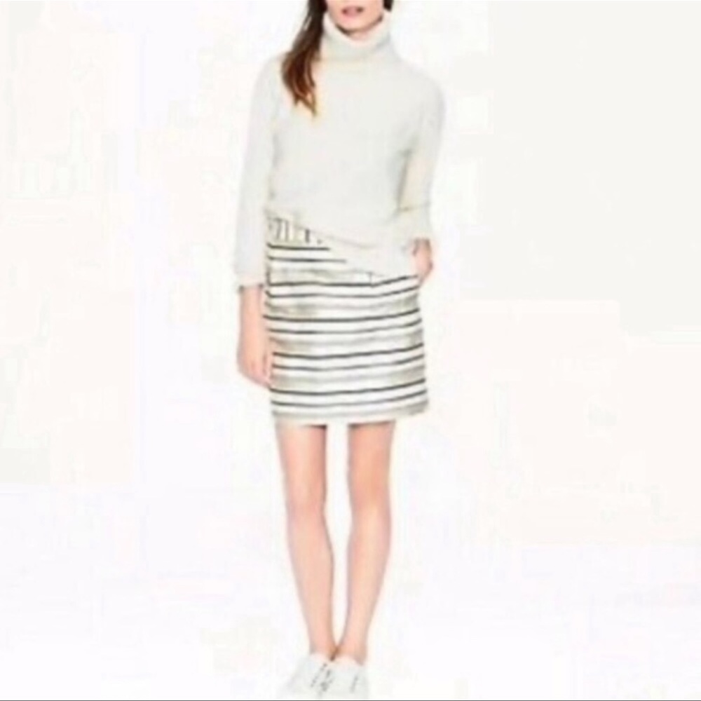🥂J. CREW🥂METALLIC STRIPED MINI SKIRT W/POCKETS🥂